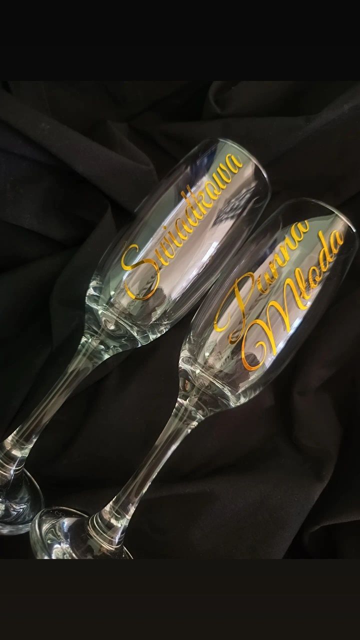Kieliszki szampanowki ślubne z napisami