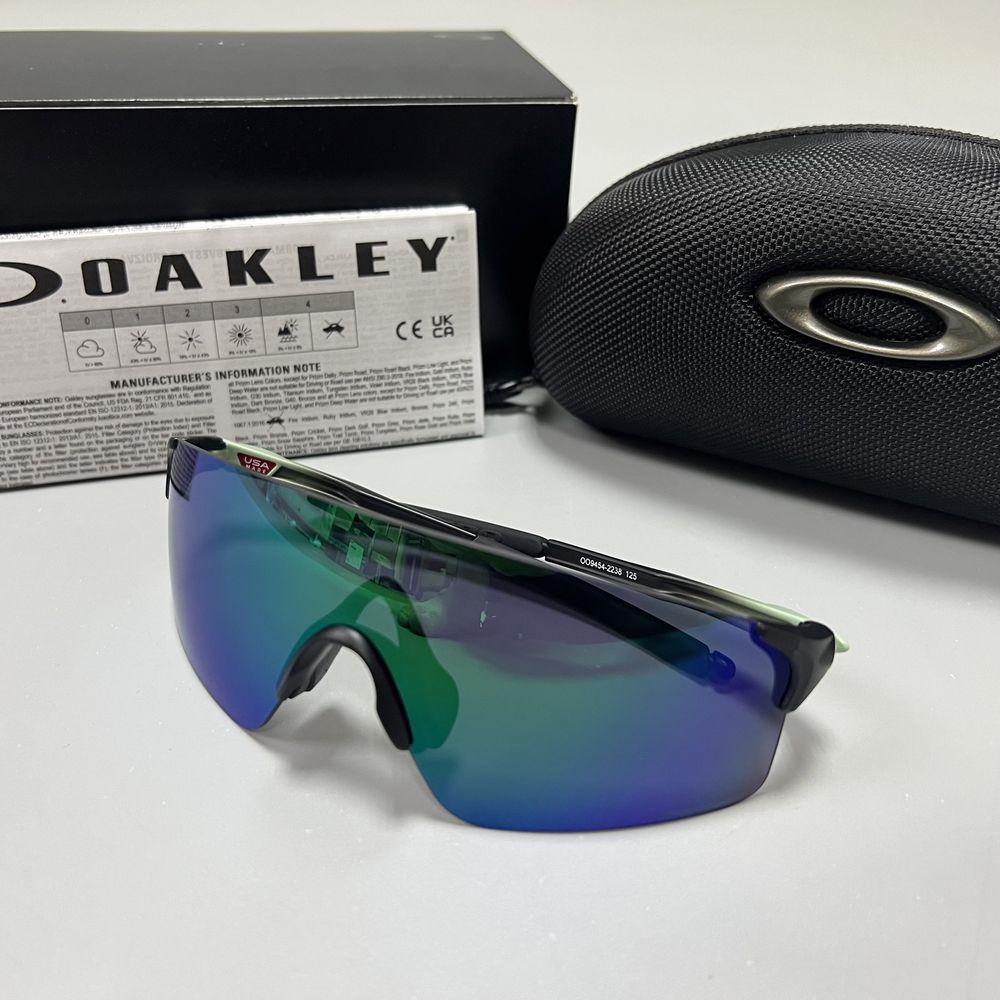 Oakley Evzero Blades оригинал новые солнцезащитные очки (NEW)