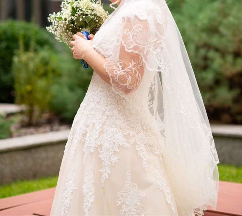 Свадебное платье