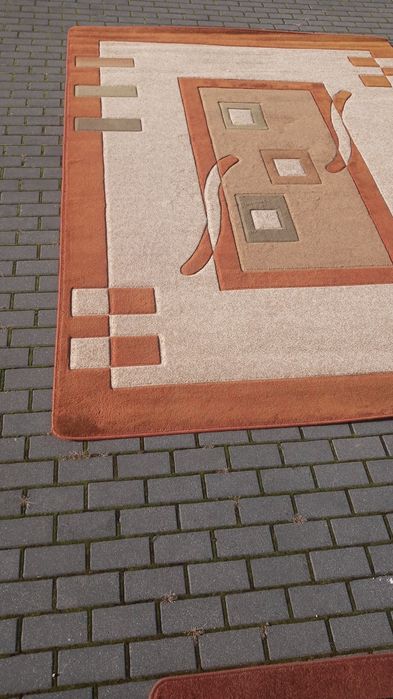 Dywan 2 x 2.8 i 2.4 x 3.25