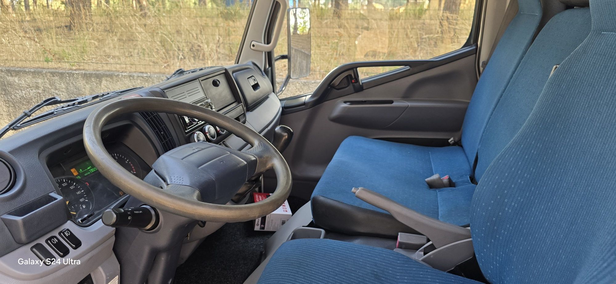 Mitsubishi Canter 3S13 Basculante