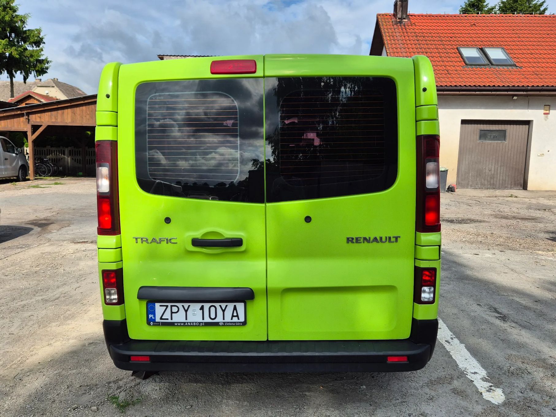 Renault Trafic Renault Trafic Sprzedam 2017r USZKODZONY SILNIK