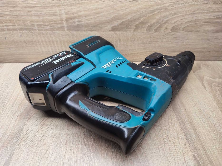 Młotowiertarka Makita DHR242 Professional 18V