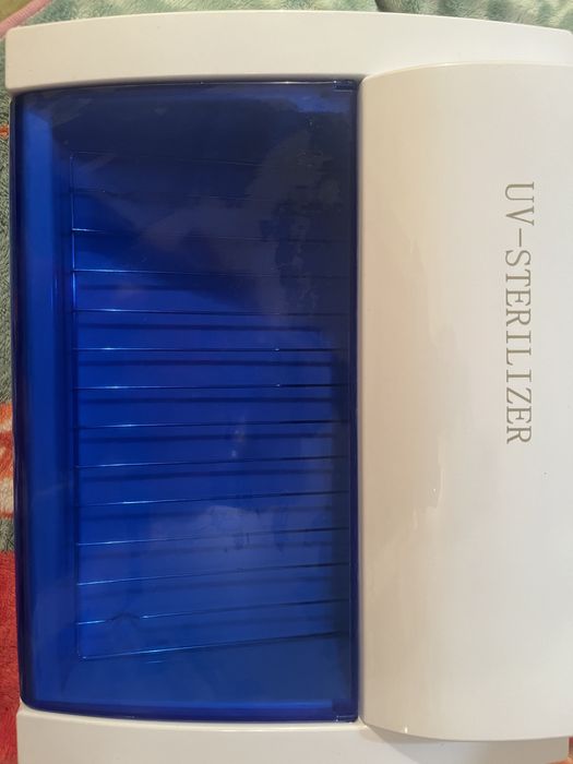 Ультрафіолетовий стерилізатор