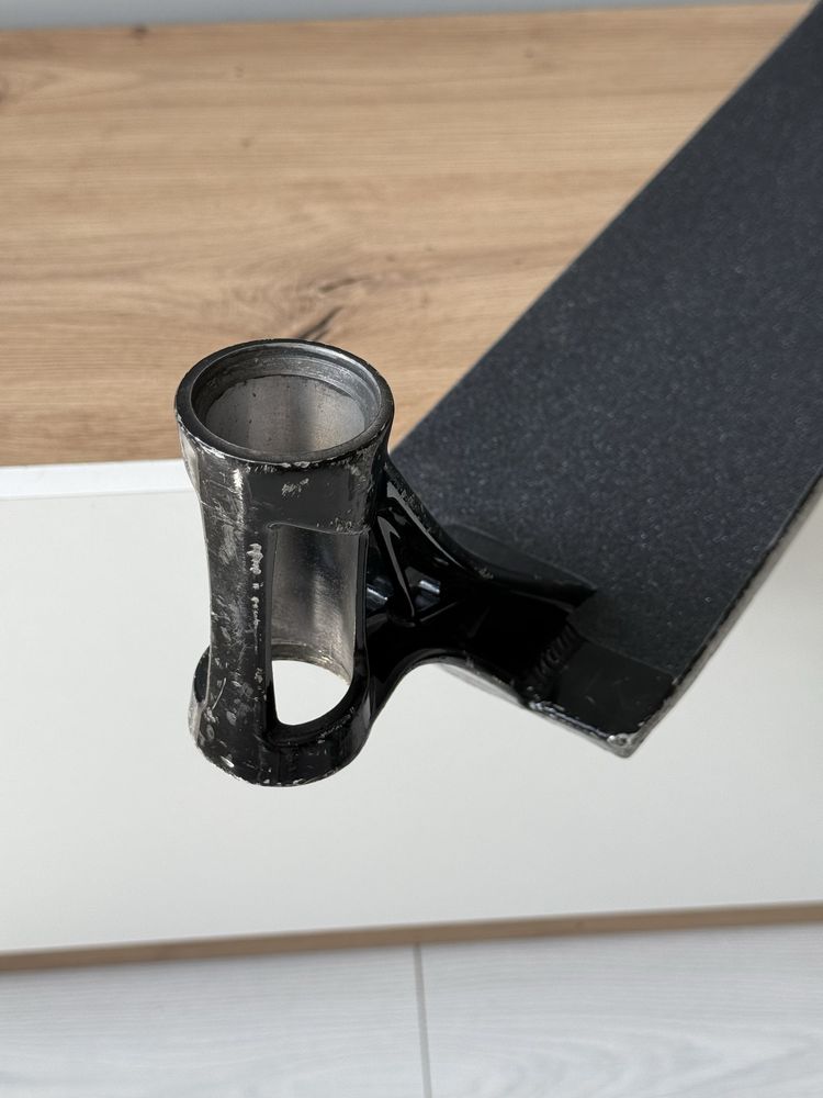 Дека AO Timo Sturmlin 540/140mm,Native Stem,Aztek,трюковий самокат
