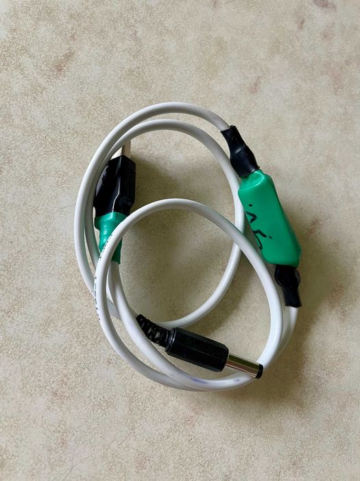 Підвищуючий перехідник кабель для роутера USB 5V to DC 9V