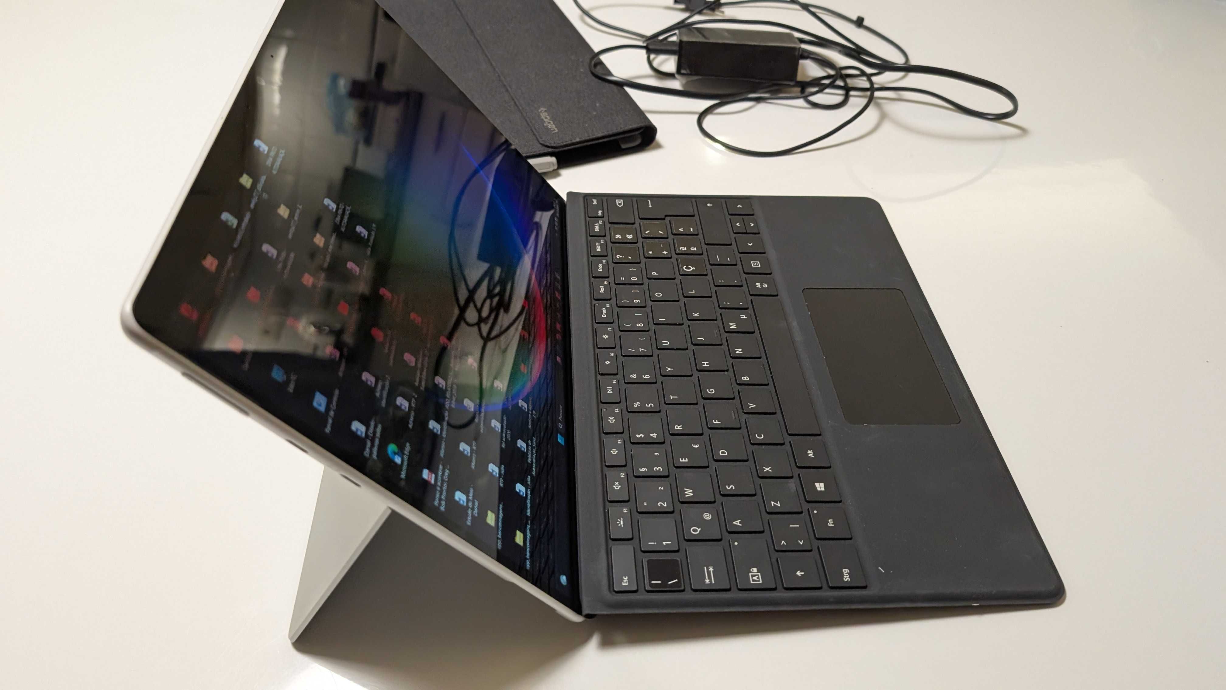 Computador Portátil Microsoft Híbrido Surface Pro X 13 Touch 16/256GB