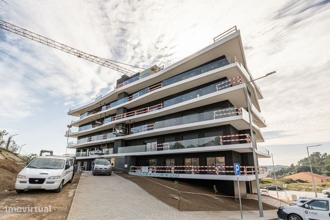 Apartamento T3 NOVO em Ferreiros, Braga