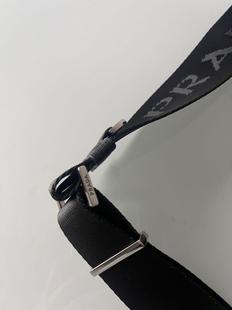Torebka prada re edition 2005