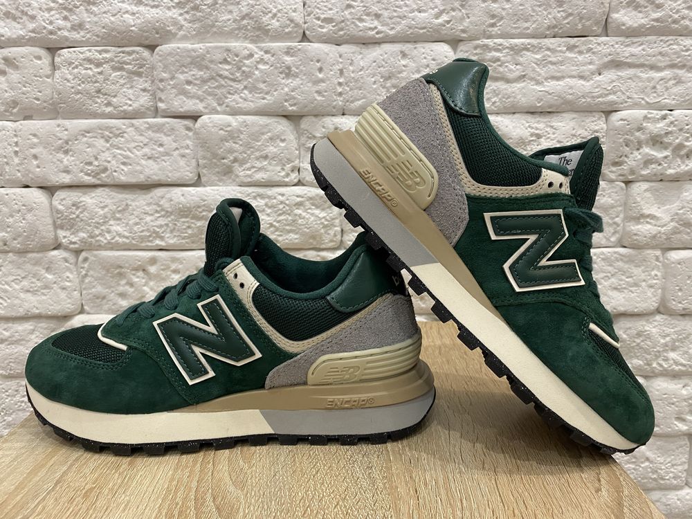 New Balance 574.