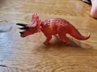 Figurka triceratopsa