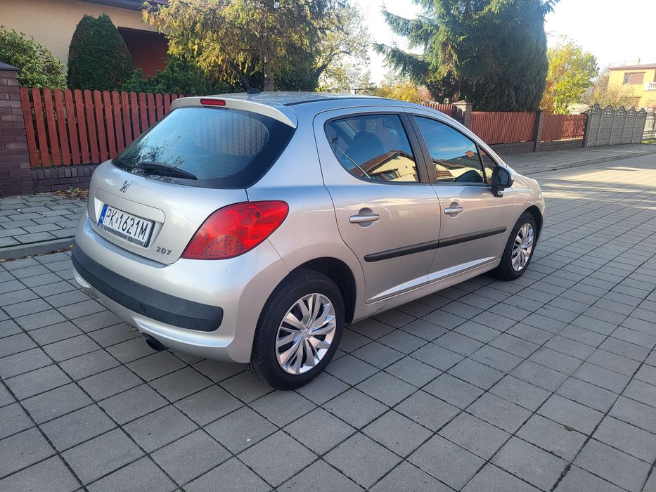 Peugeot 207 1.4 Benzyna