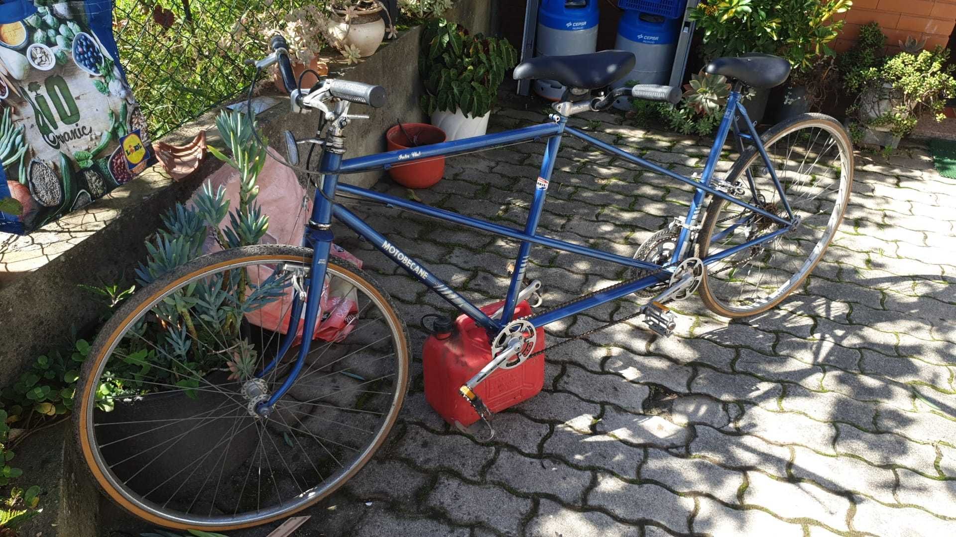 Bicicleta de 2 pessoas