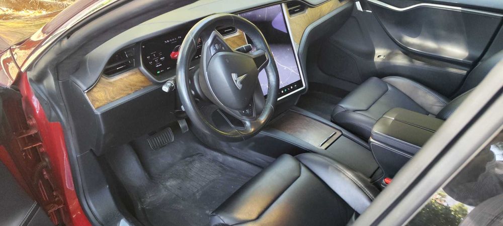 Tesla Model S Long Range 2020 FSD