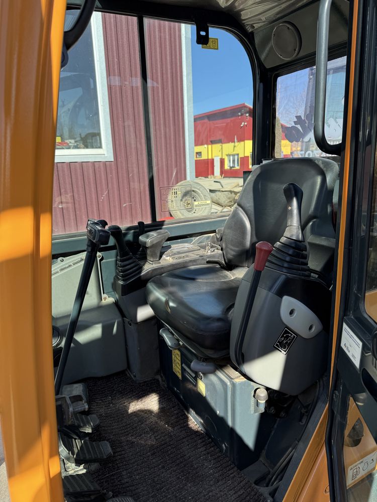 Міні екскаватор Hyundai R16-9