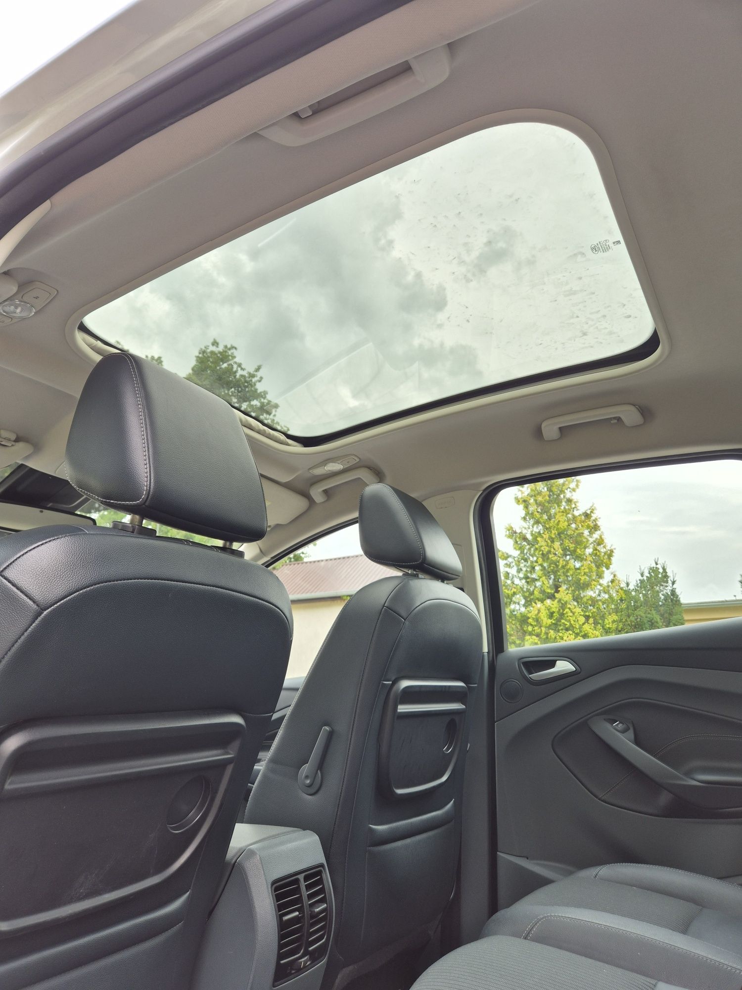 Ford C-Max Titanium 1.0 Benzyna