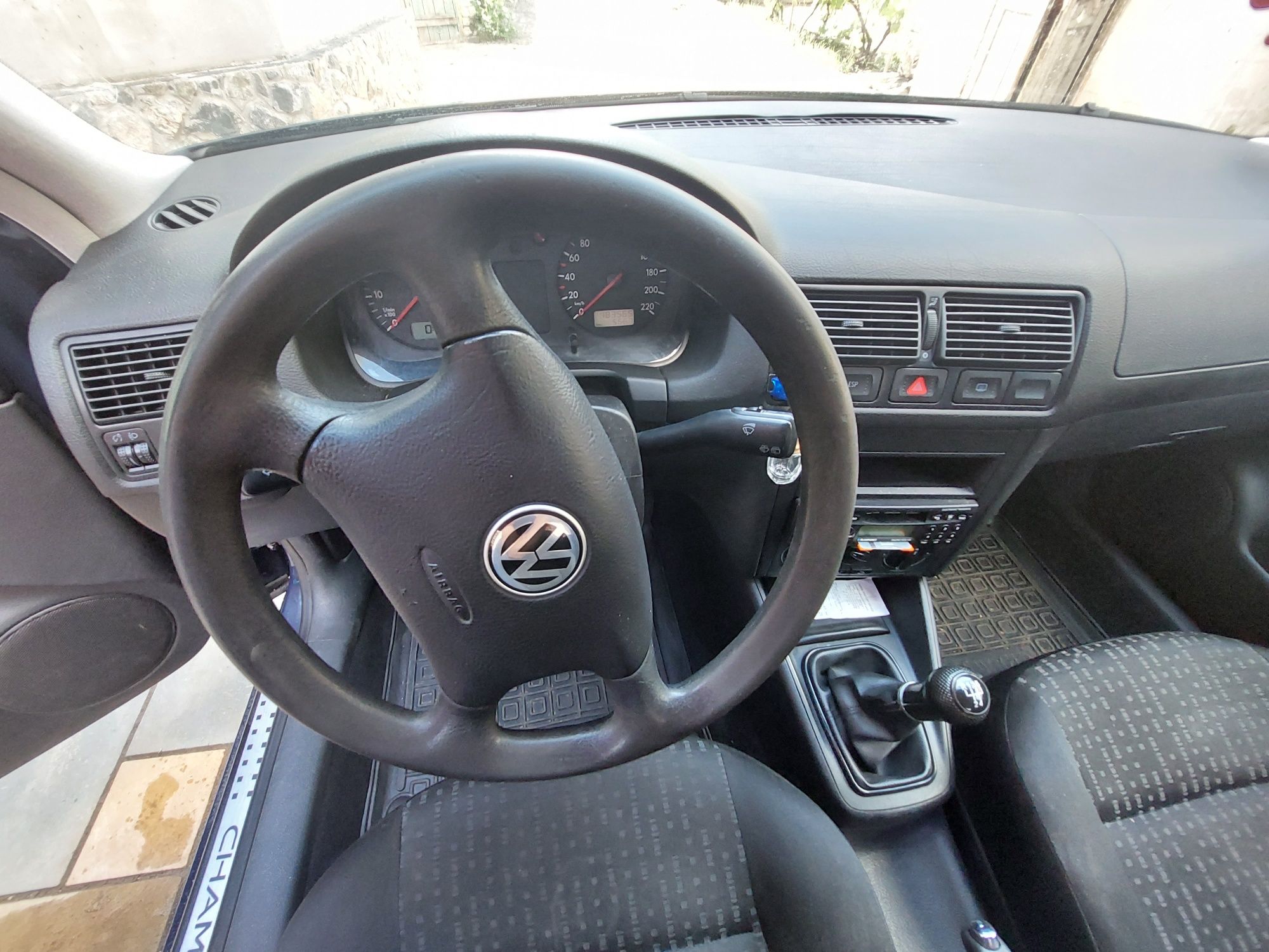 Продам Volkswagen Golf 4