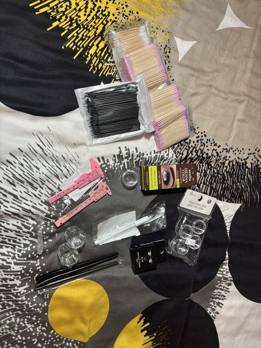 Materias de sobrancelha