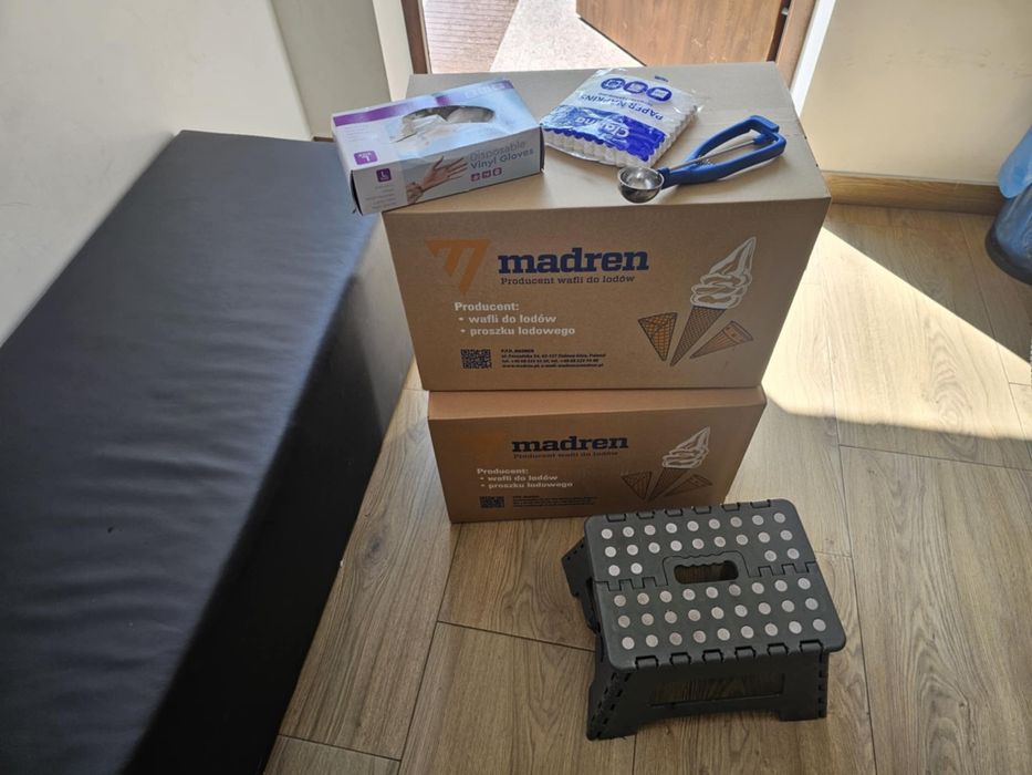 Rower gastronomiczny riksza z lodami chłodnia biznes