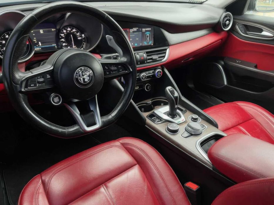 Alfa Romeo Giulia Ti      2020