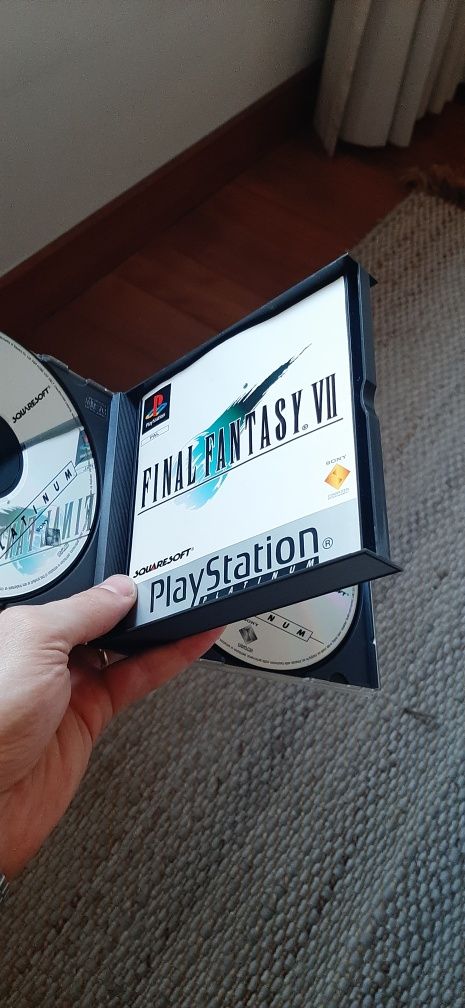 Final Fantasy 7 (Playstation 1)