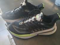 Adidas alphaboost v1