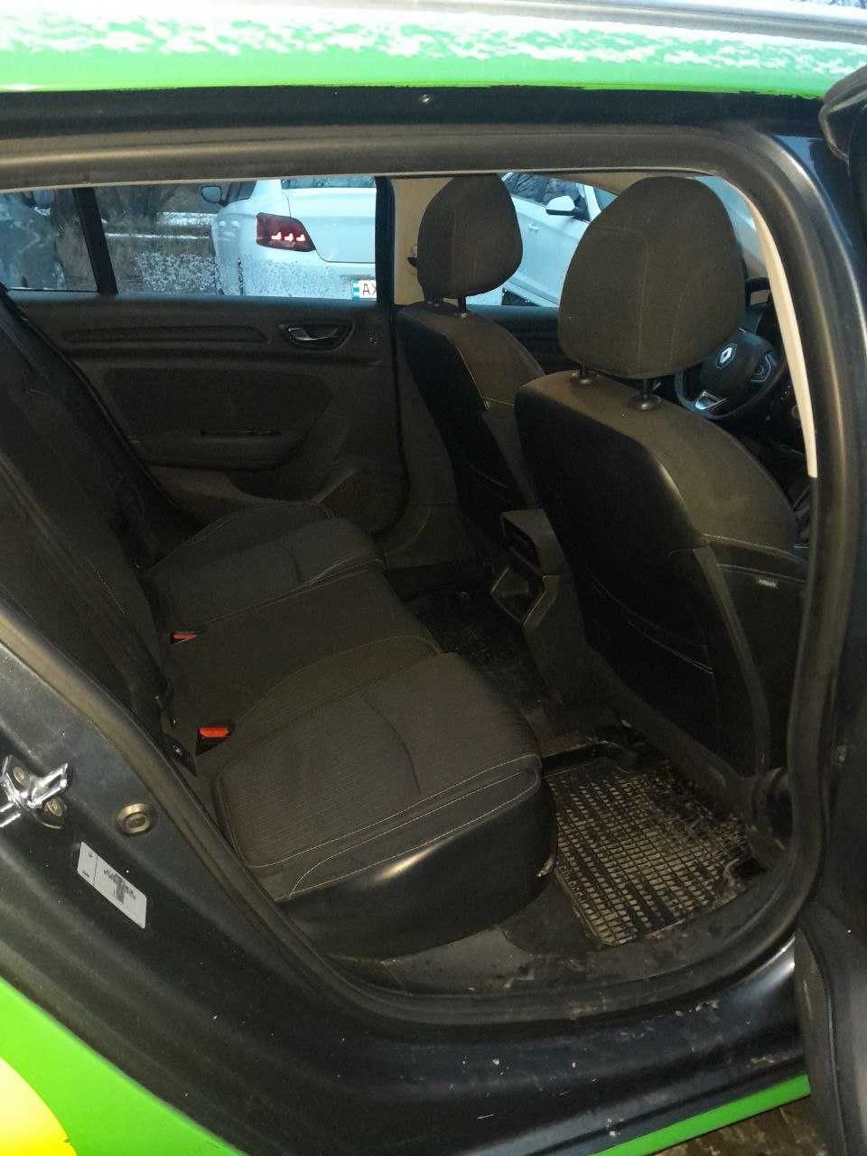 Довгострокова оренда авто під таксі