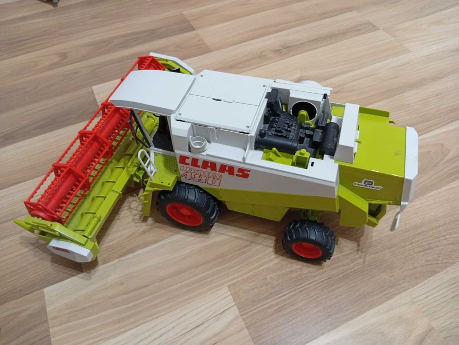 Bruder traktory przyczepy kombajn