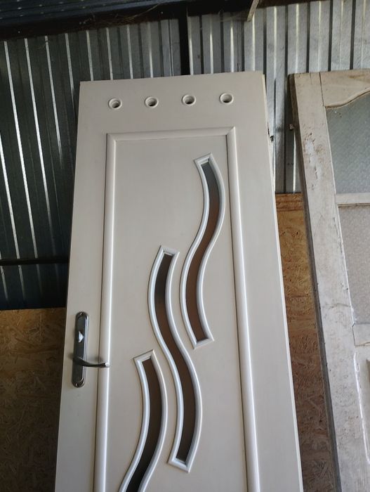 Drzwi pokojowe 80 cm i łazienkowe