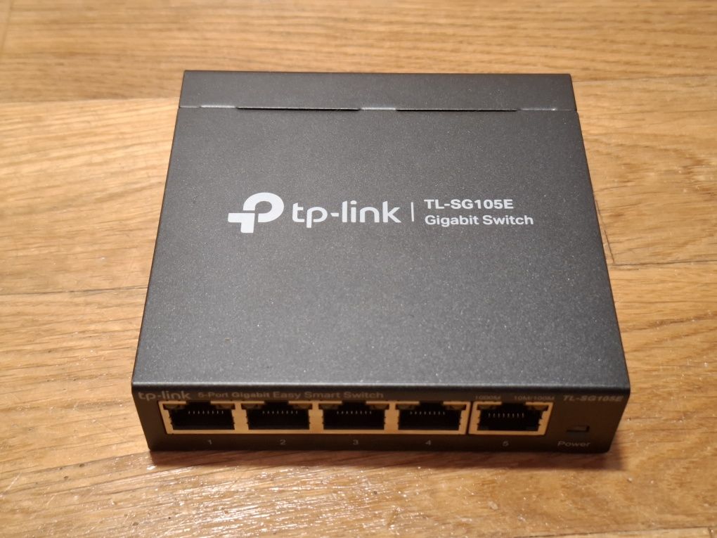 Switch TP-LINK TL-SG105E