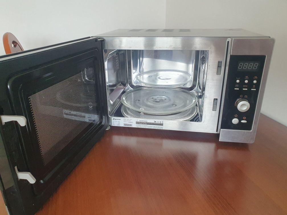Kuchenka mikrofalowa z grillem Mastercook MM-17GE X