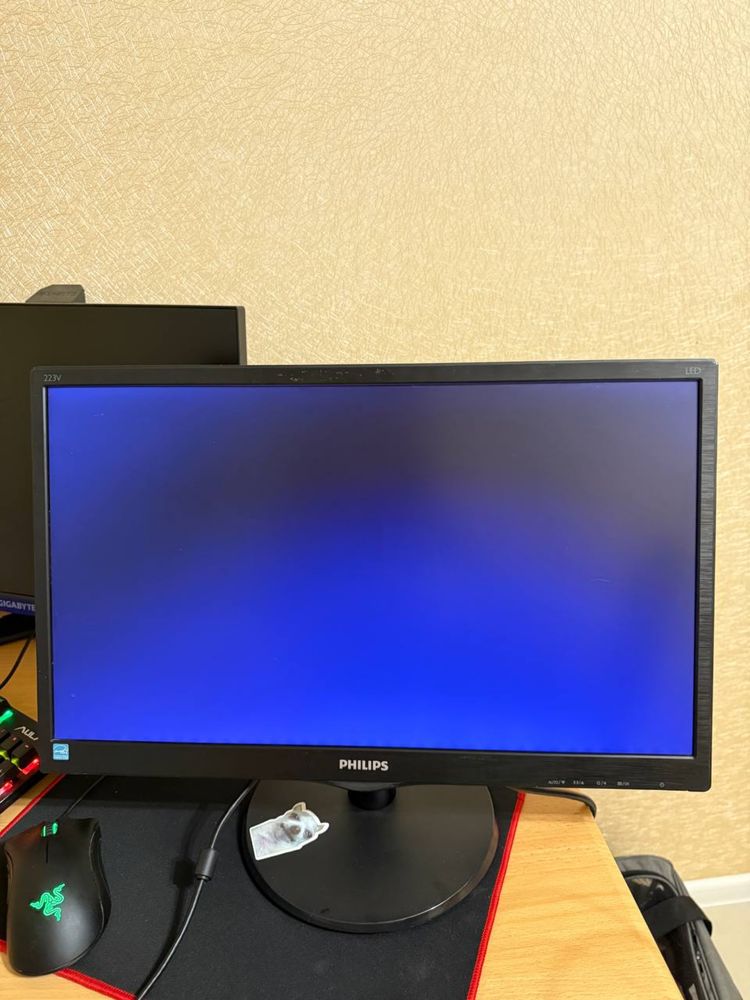 Монітор 22” Philips 223V5L/TN 1920x1080 Full HD/VGA DVI Б/В