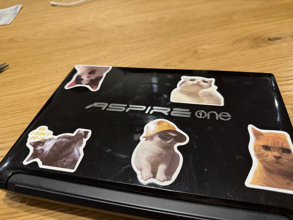 Laptop 10 cali Acer Aspire one D260 win7