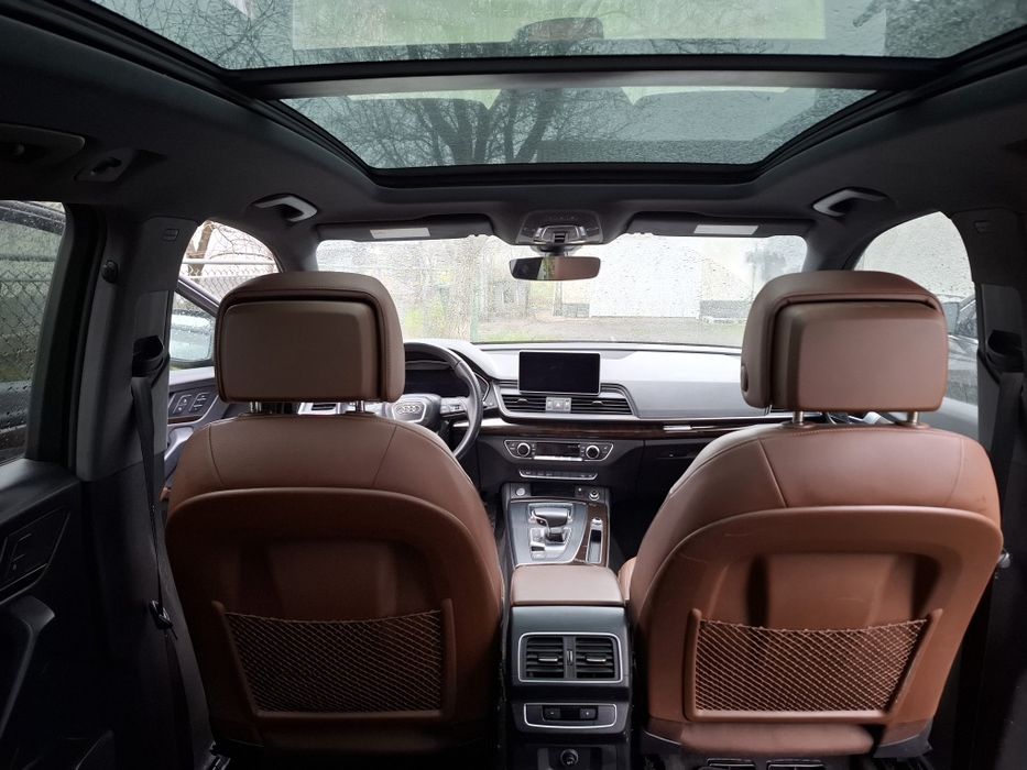 Audi q5 2018 в хорошому стані