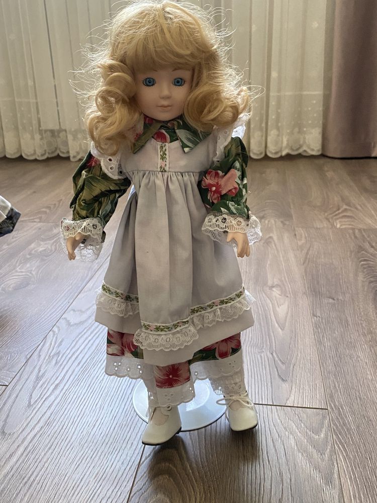 Кукла Фарфоровая, порцелянова лялька
