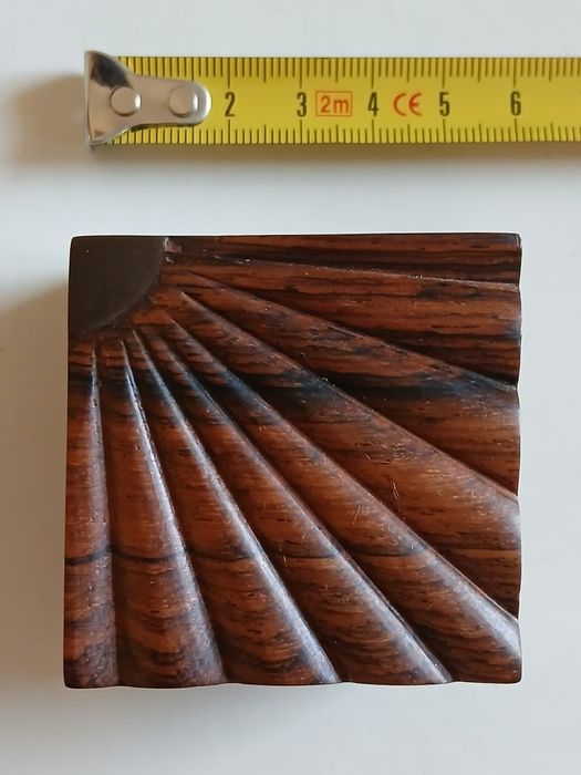 Caixinha de madeira vintage