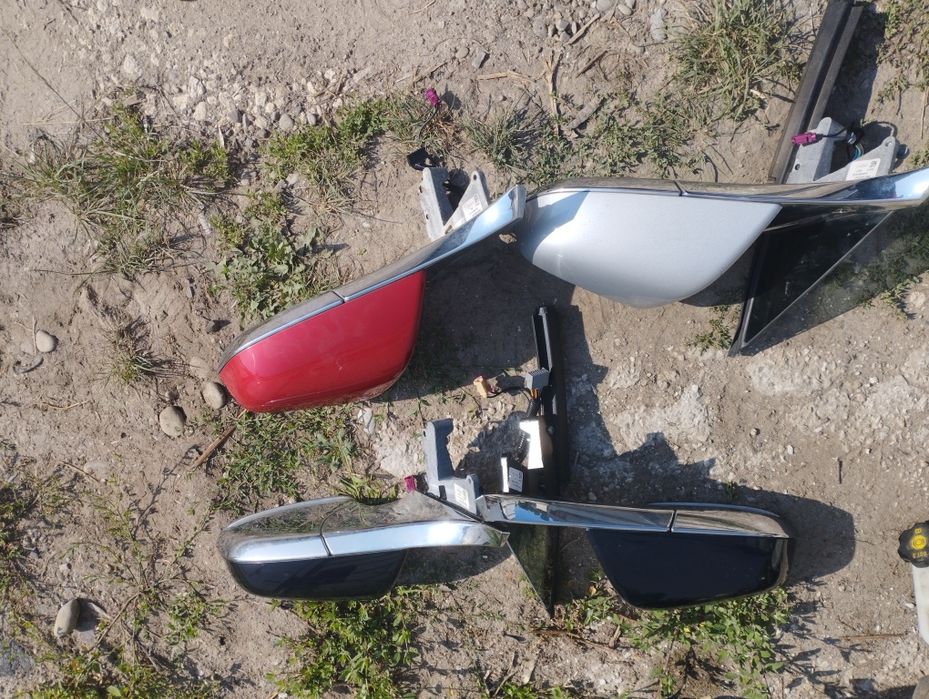 Дзеркало Tesla model s