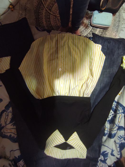 Vestido lindo de cor alegre