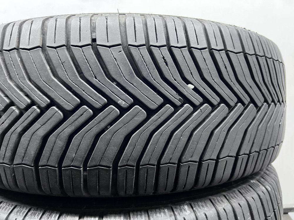 4шт всесезонні 205/55/R16 90-85% 2023р Michelin Cross Climate Plus