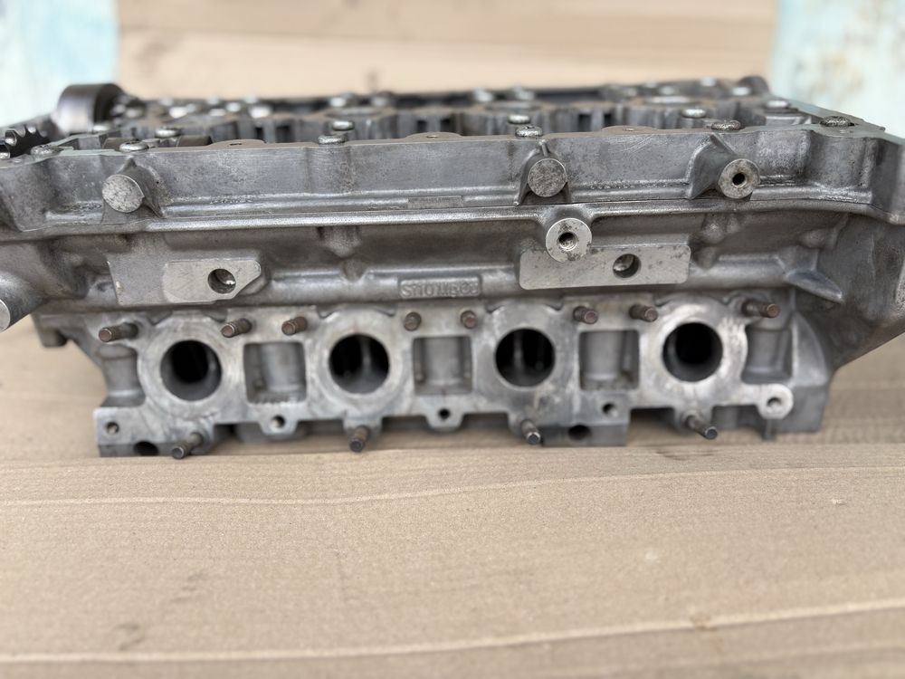 Головка блока ГБЦ Skoda SuperB,Audi A4 A6 C5,B6B7,VW Passat B5 ALT 2.0