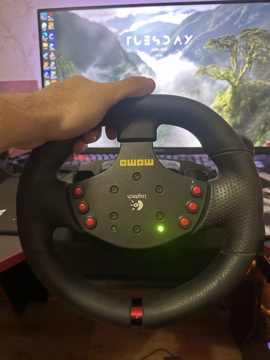 Руль Logitech MOMO Racing mod 900 градусов