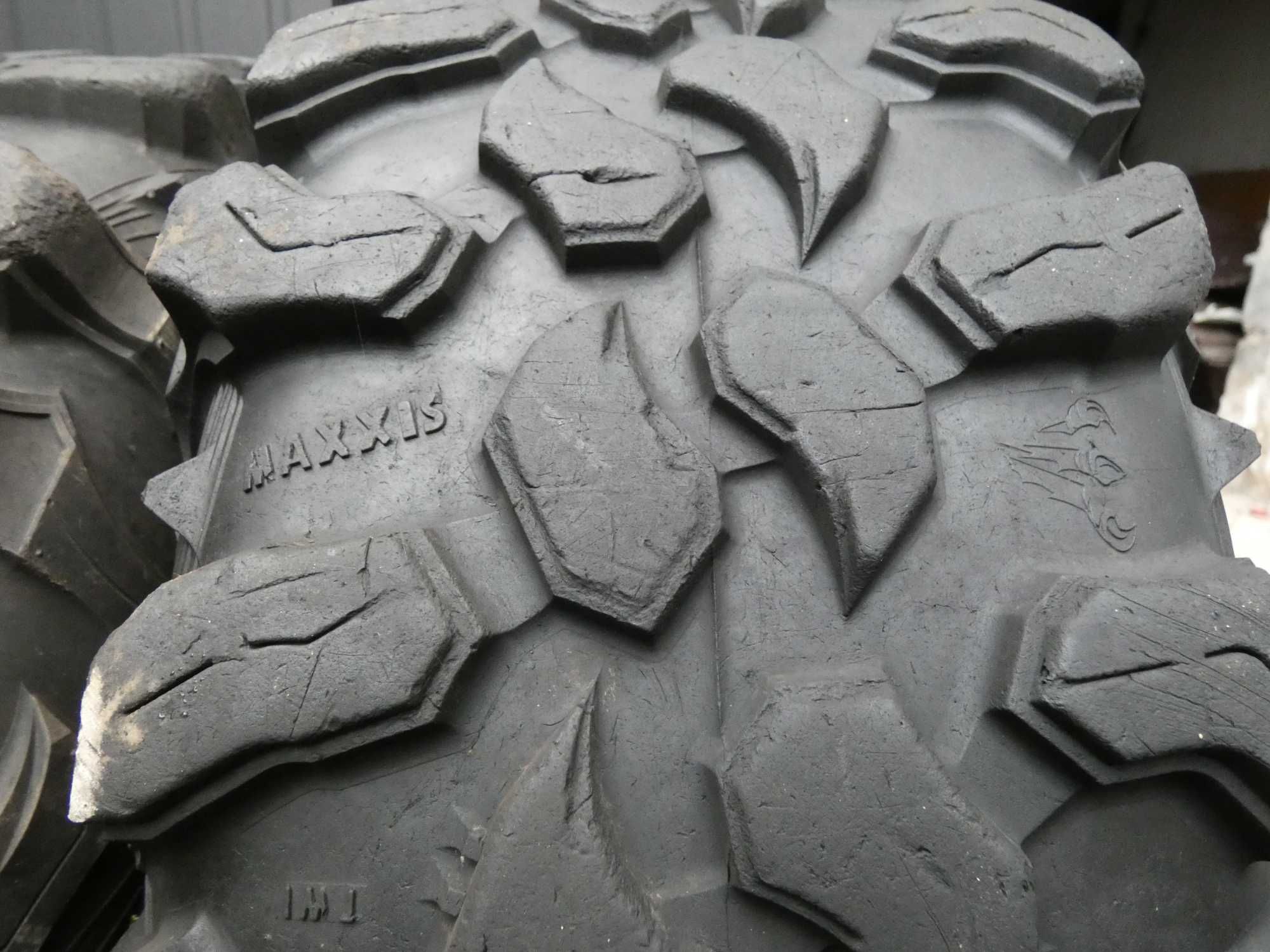 4x OPONY MAXXIS CARNIVORE 30x10x14   polaris rzr mawerick x3