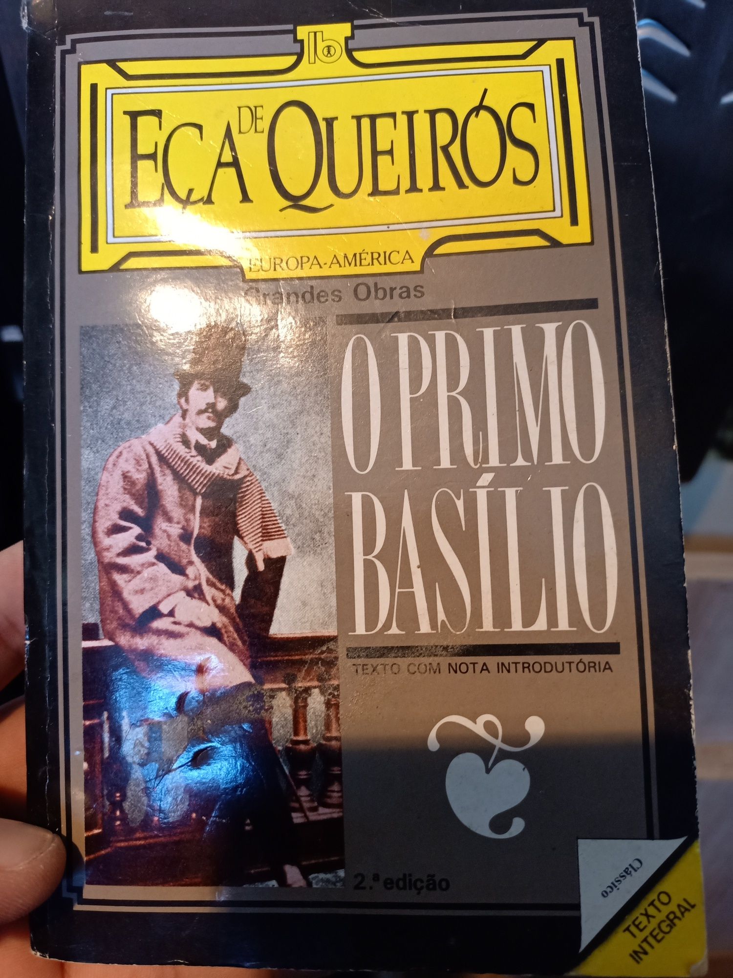 Livro Eça de Queirós "O Primo Basílio"