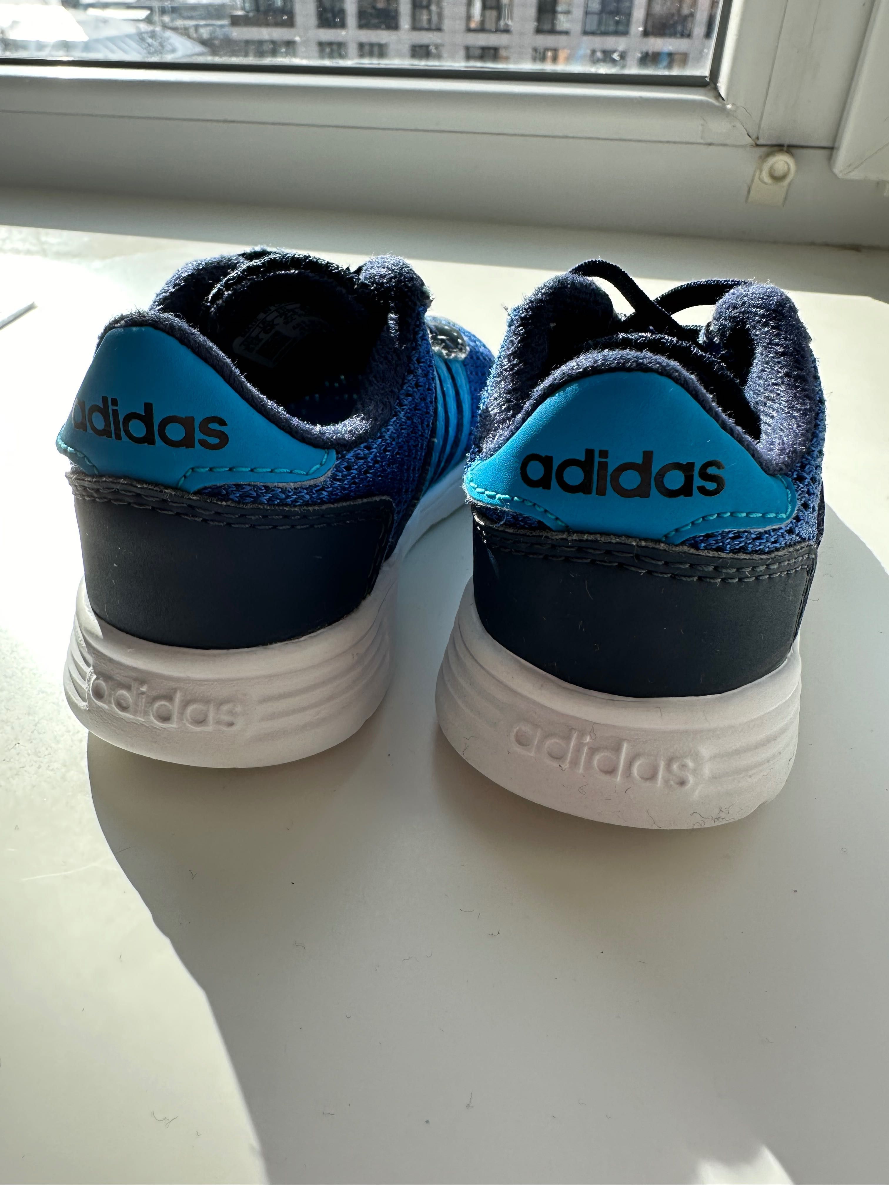 Кросівки adidas neo 14,5 см 23 розмір