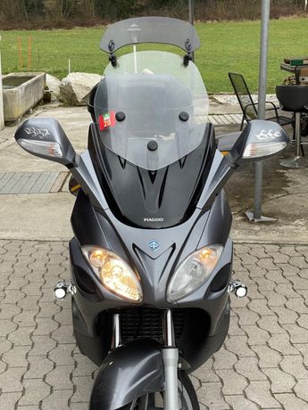 Mota Moto  scooters Piaggio X9 500 vendo ou troco