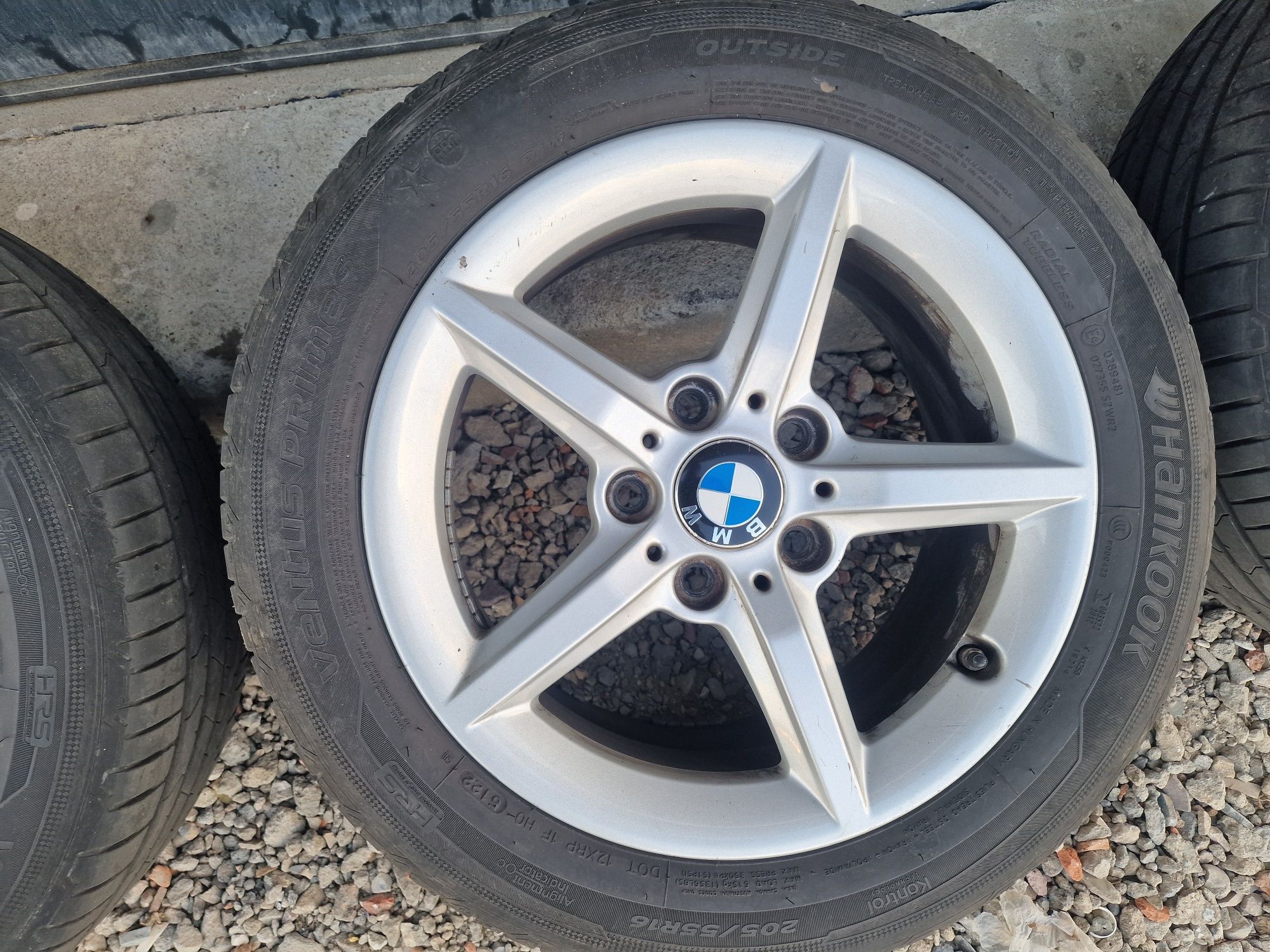 Felgi  BMW 205/55r16 opony 2022r Hankook.
