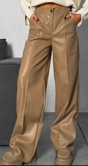 Прямые брюки карго экокожа змеиные