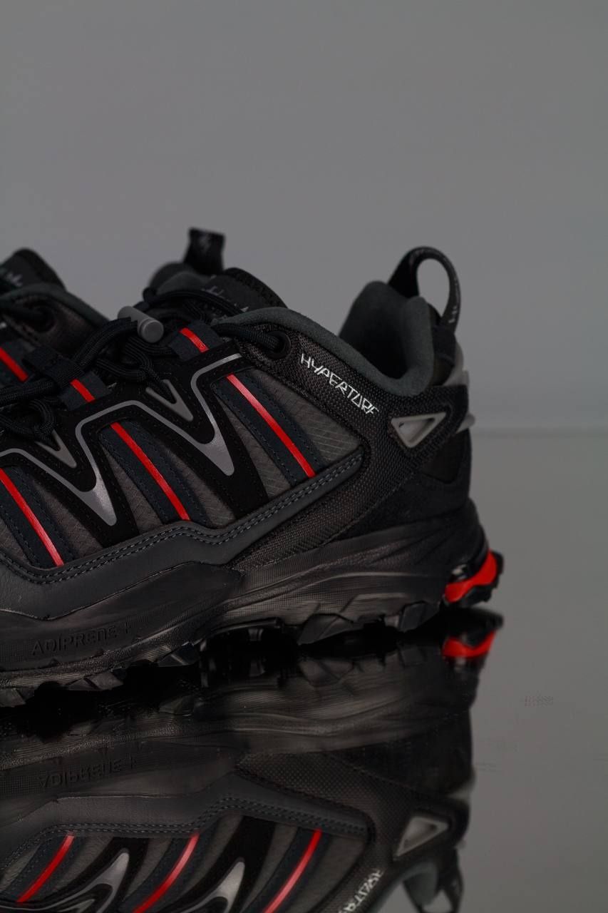 Adidas Hyperturf Black & Red
Арт - HQ9119
Йдуть повністю нові в коробц