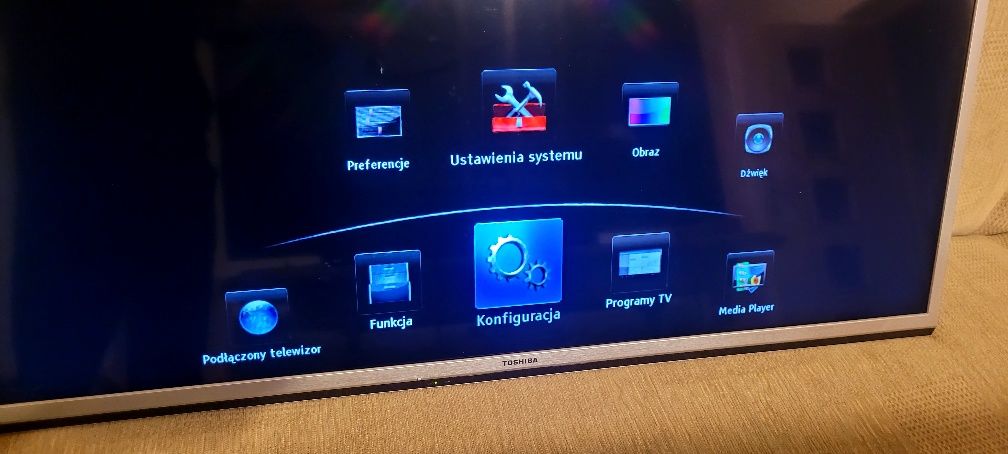 Telewizor Toshiba  46 cali