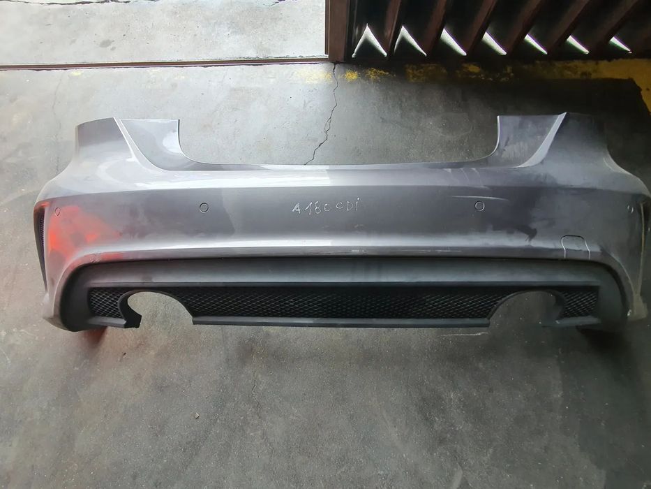 PARA CHOQUES TRASEIRO MERCEDES BENZ A W176